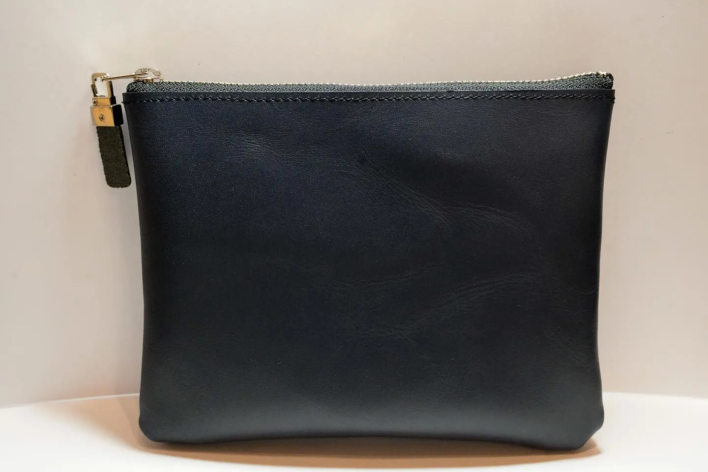 Leather porch v3
