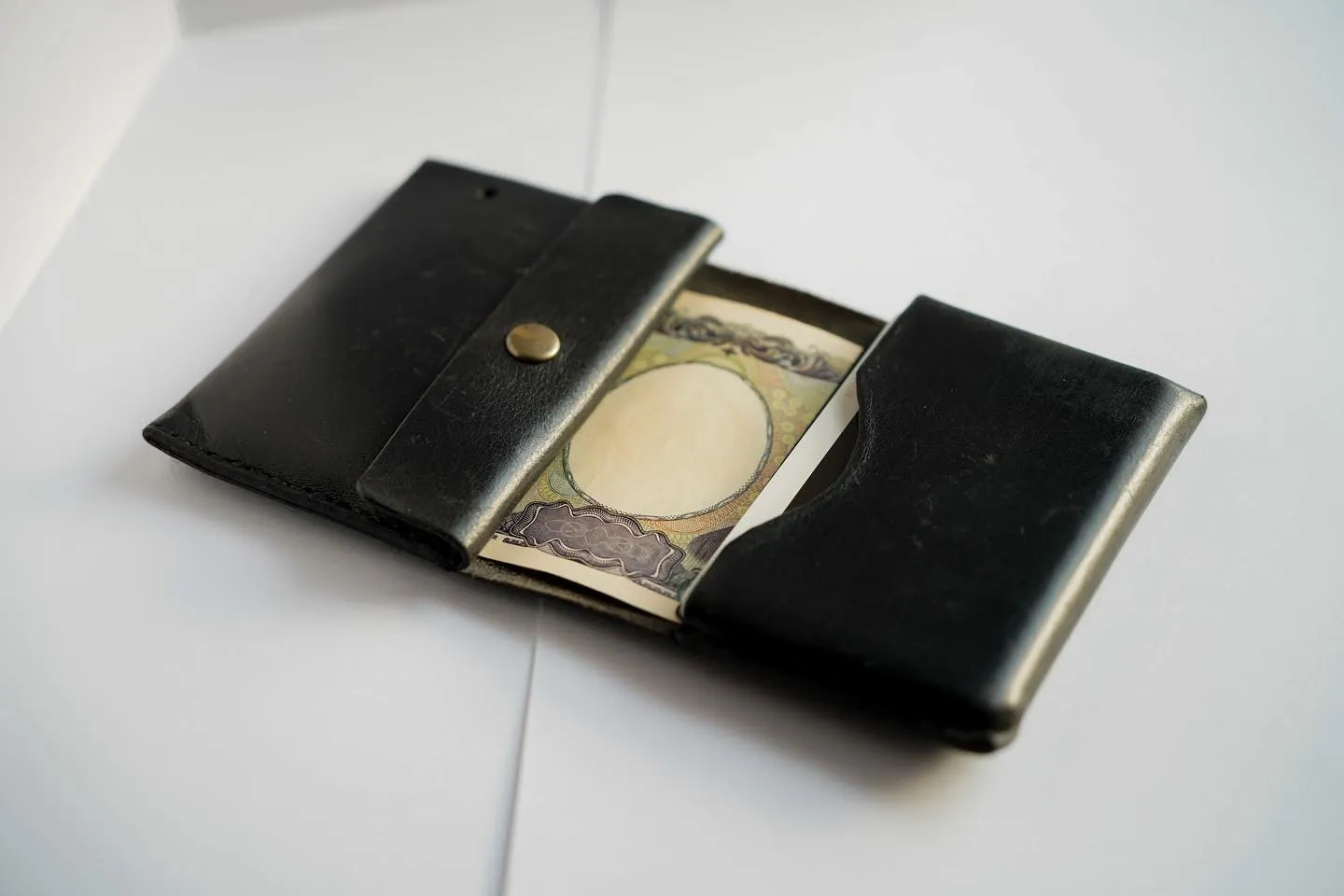 Leather wallet v3